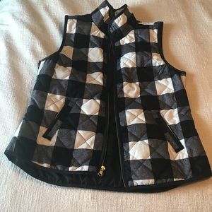 Old Navy Black and Cream Vest